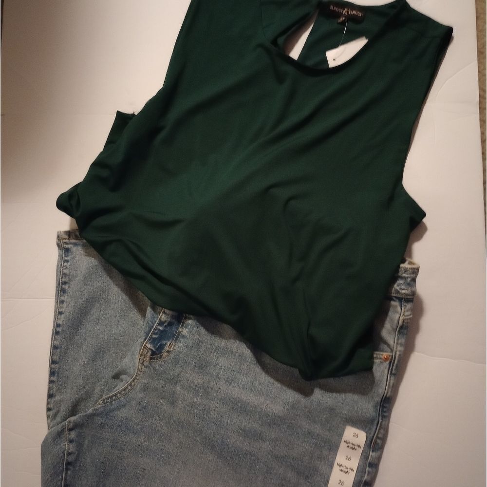 🆕🩱 Almost Famous Sleeveless Bodysuit, Green - 4X